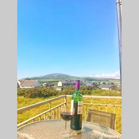 Combe-n-sea Holiday home *